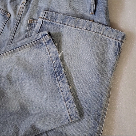 Boyish Slouchy Fit Denim Overalls - Picture 11 of 13